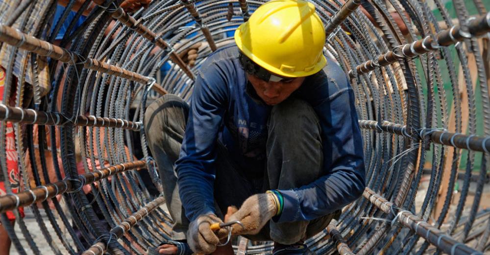 Nearly half a billion people can’t find decent work; unemployment set to rise: new UN labour report