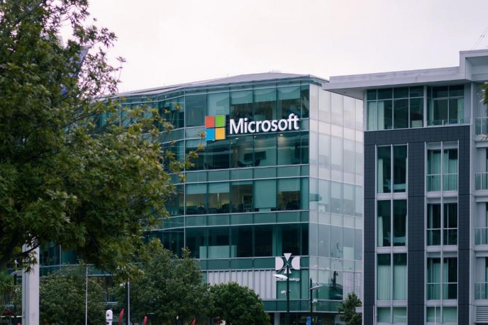 Microsoft quits Pakistan operations, ex-President expresses concerns