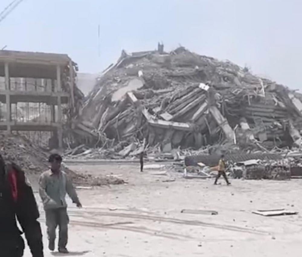 Several feared dead after 7.7 magnitude earthquake hits Myanmar, 30-storey building collapses in Bangkok