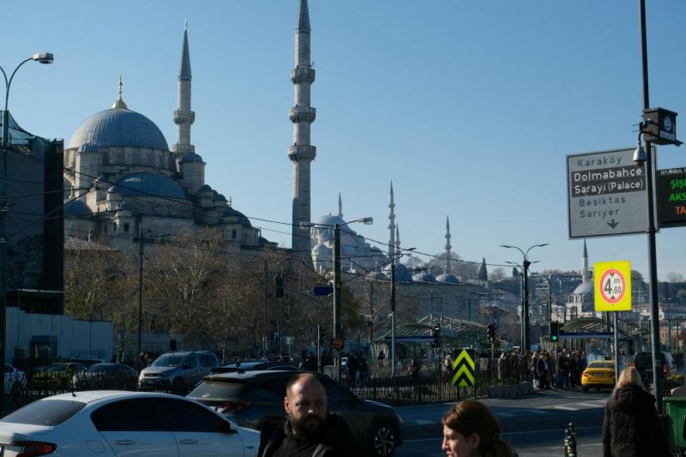 Turkey: Magnitude 6.2 earthquake hits Istanbul, no casualties