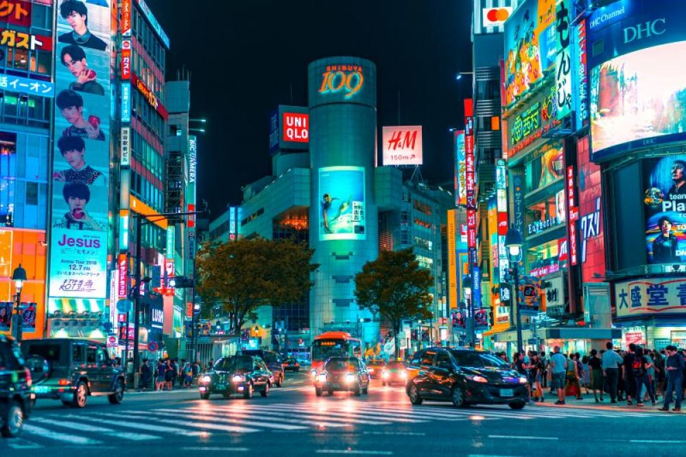 Japan shaken by massive 7.5 earthquake &mdash; Tsunami warning sparks panic 