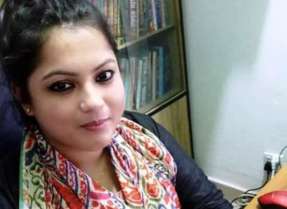 Bangladesh: Woman journalist hacked to death at doorstep of home