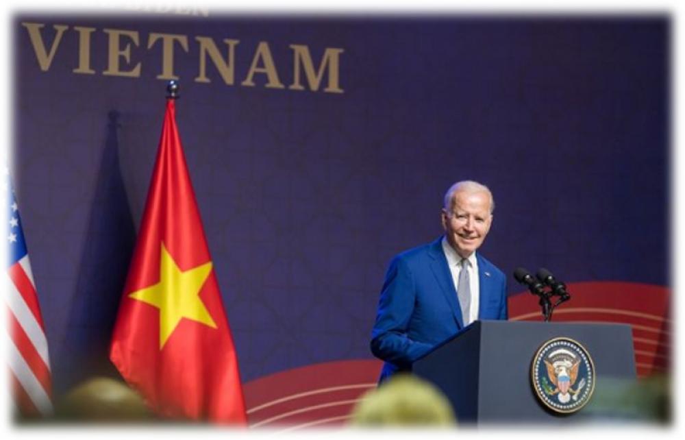 Joe Biden, Pham Minh Chinh discuss US&ndash;Vietnam Comprehensive Strategic Partnership during Hanoi tour