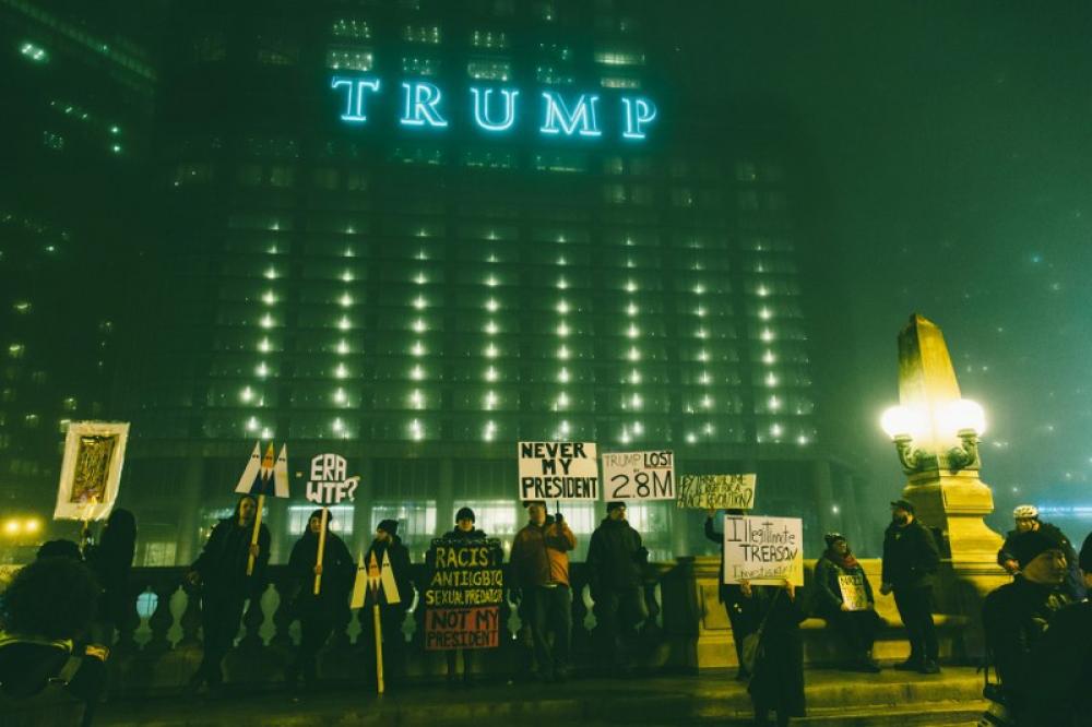 Massive protest erupt across USA against Donald Trump
