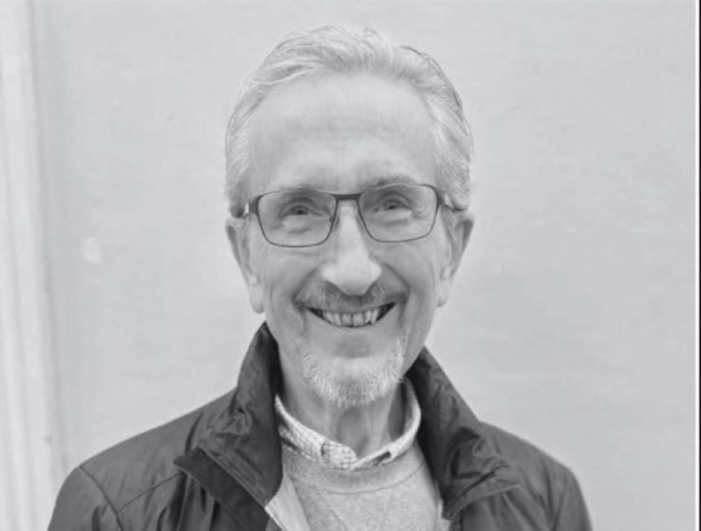 Singapore Airlines: British national who died during severe flight turbulence named Geoff Kitchen