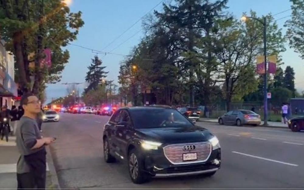 Canada: Man drives car through Vancouver festival, nine dead 