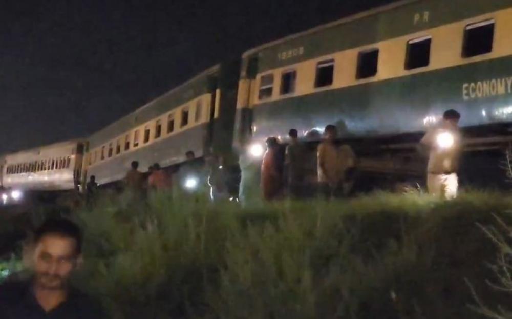 Pakistan: Islamabad Express derails, 29 hurt