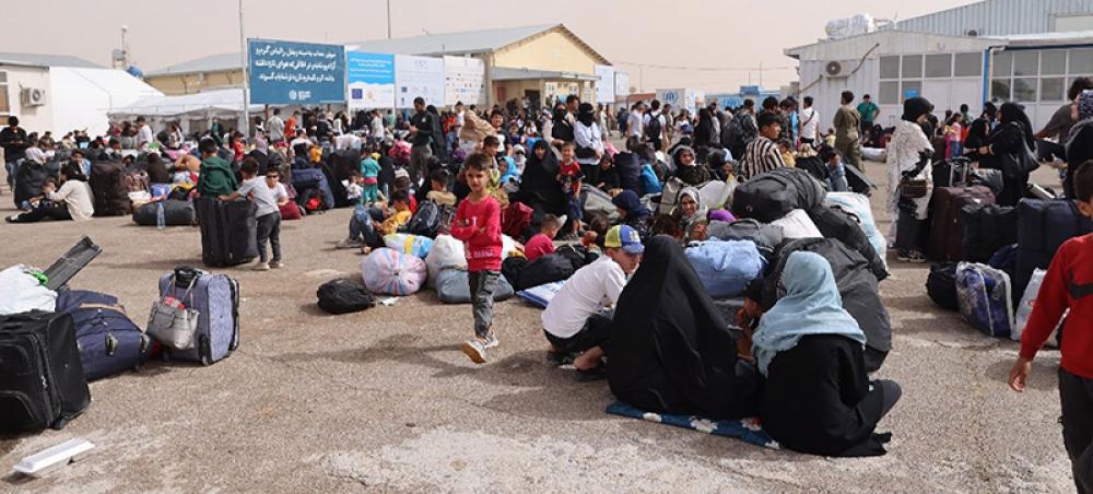 Chaotic wave of returnees from Iran and Pakistan to Afghanistan is threatening broader regional stability, says UN
